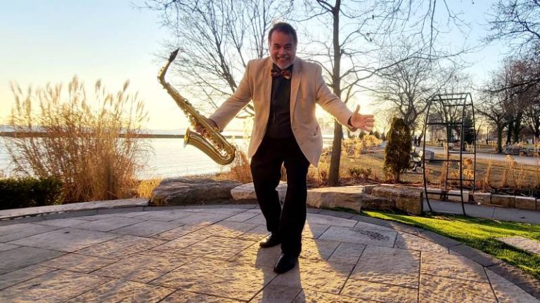 santana sax 1 1 768x432